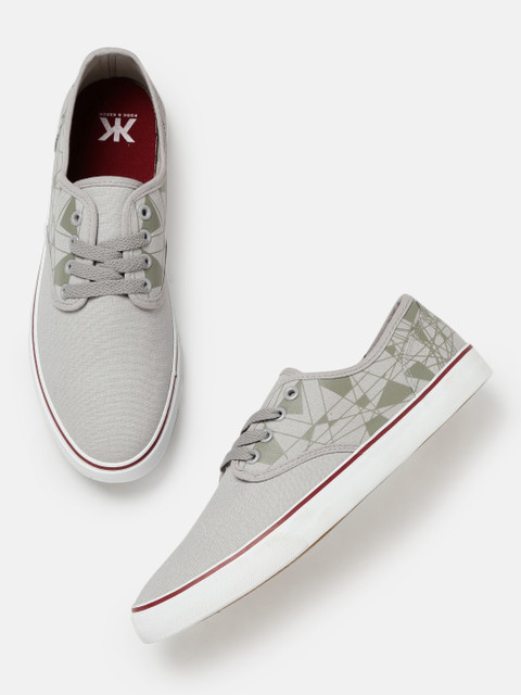 

Kook N Keech Men Grey Sneakers