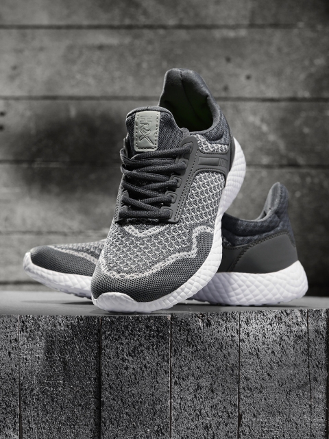 

HRX by Hrithik Roshan Women Active Grey LJ-14534A Flash Running Shoes