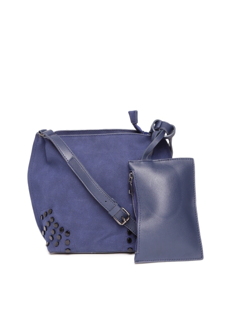 

red pout Blue Solid Shoulder Bag