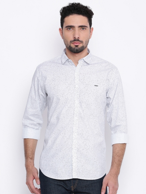 

V Dot Men White Slim Fit Printed Casual Shirt