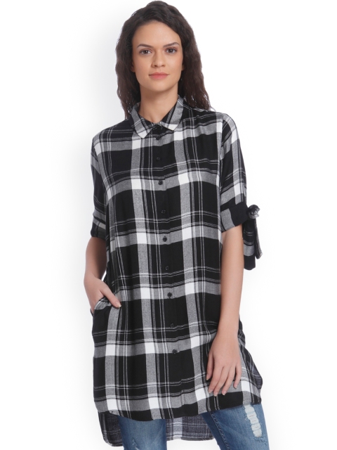 

ONLY Women Black & White Checked Casual Longline Shirt