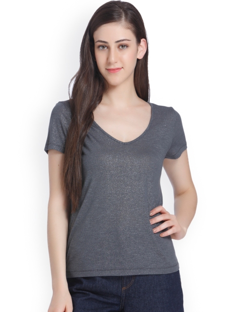 

ONLY Women Grey Solid Round Neck T-shirt