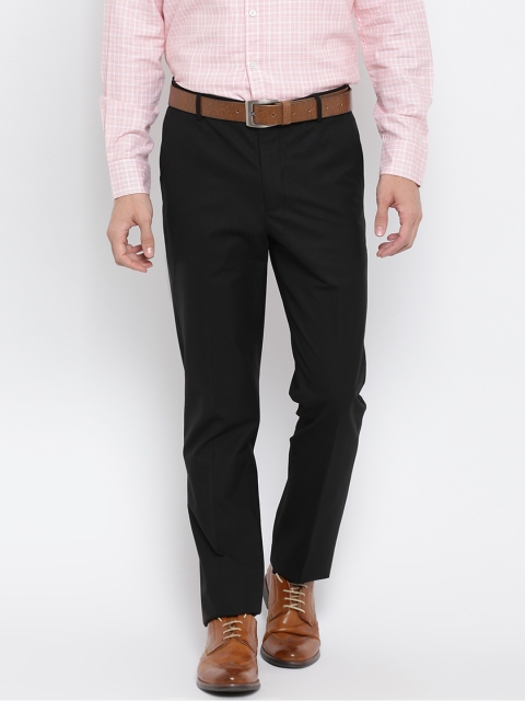 

Arrow Men Black Tapered Fit Solid Formal Trousers