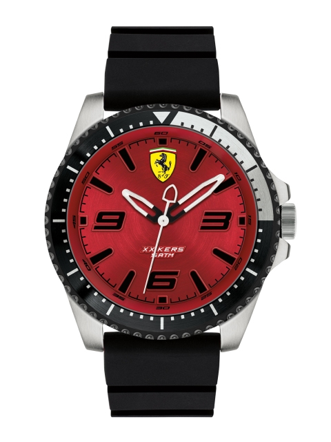 

SCUDERIA FERRARI Men Red Analogue Watch 830463