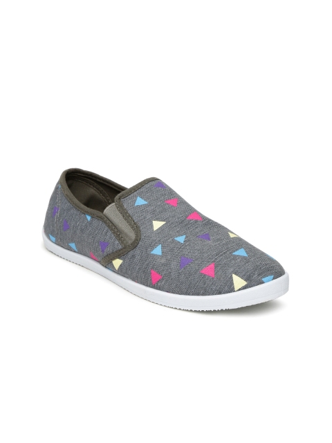 

People Women Grey Printed Slip-On Sneakers