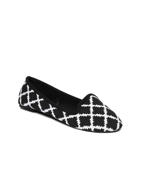 

People Women Black Printed Ballerinas