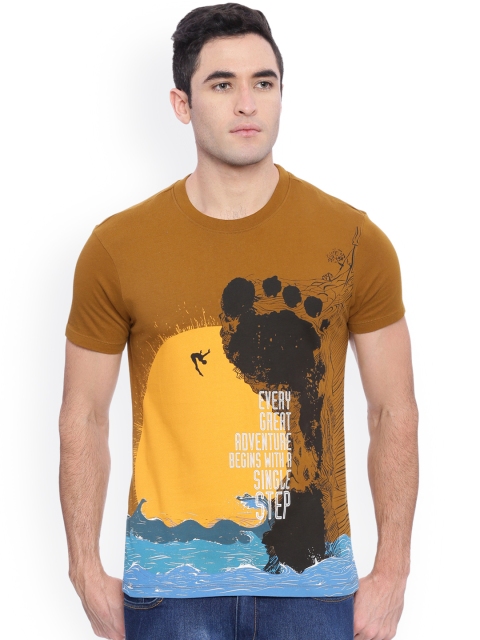 

Wolfpack Men Mustard Brown Printed Round Neck T-shirt