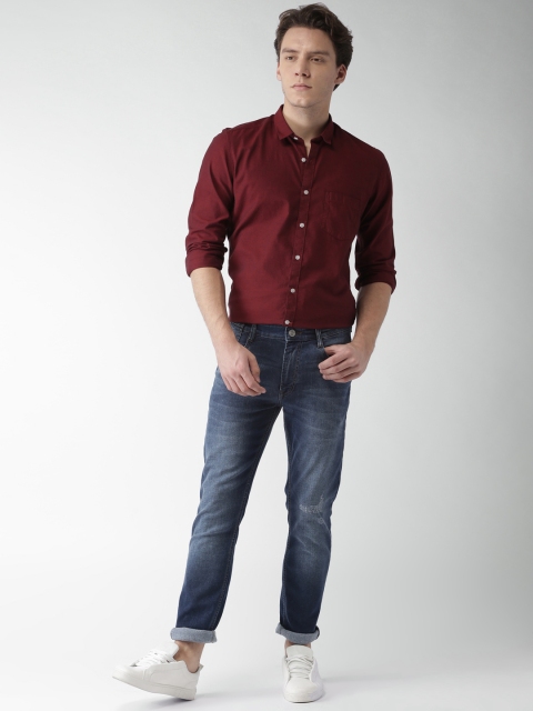 

Mast & Harbour Men Maroon Slim Fit Solid Casual Shirt