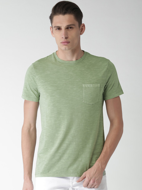 

Celio Men Green Solid Round Neck T-Shirt