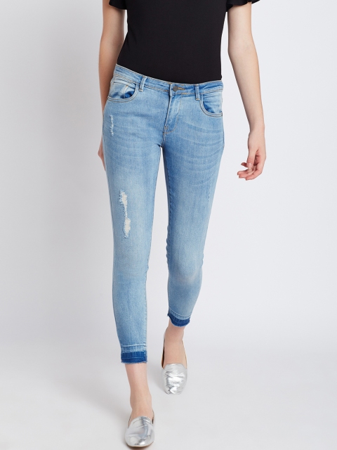 

COVER STORY Women Blue Skinny Fit Low Distress Crop Jeans