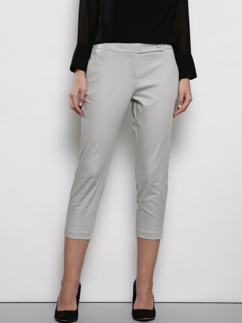 

DOROTHY PERKINS Women Light Grey Regular Fit Solid Cropped Formal Trousers