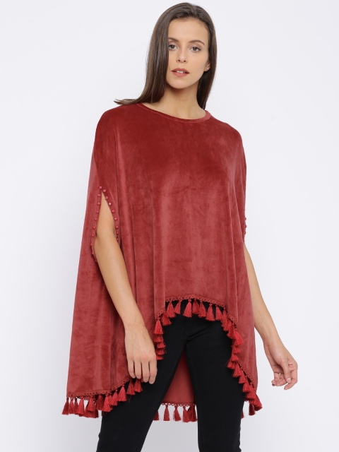 

Deal Jeans Women Red Solid High-Low Top