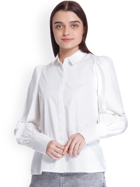

Vero Moda Women Off-White Regular Fit Solid Casual Shirt