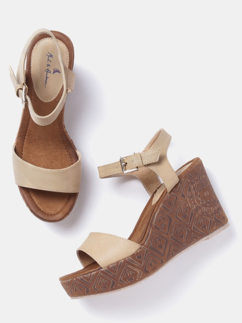 

Mast & Harbour Women Beige Sandals