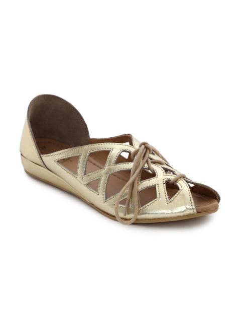 

Zebba Women Gold-Toned Cut-Out Leather Flats