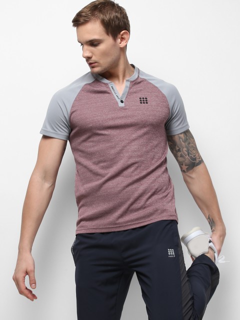 

rock.it Men Burgundy Solid Swift Dry Round Neck T-shirt