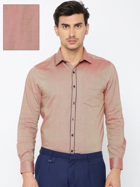 

INVICTUS Men Red Slim Fit Self-Design Semiformal Shirt