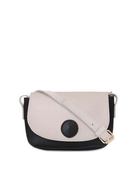 

Alvaro Castagnino Black & Off-White Solid Sling Bag