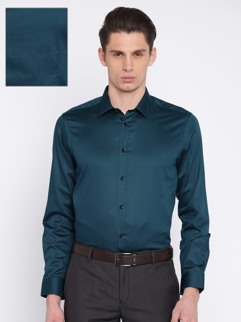 

Blackberrys Men Teal Blue Slim Fit Solid Formal Shirt
