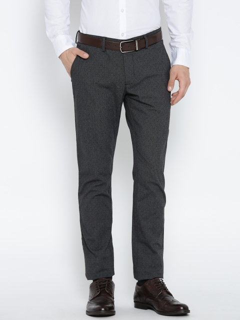 

Blackberrys Men Charcoal Grey Sharp Fit Self-Design Formal Trousers