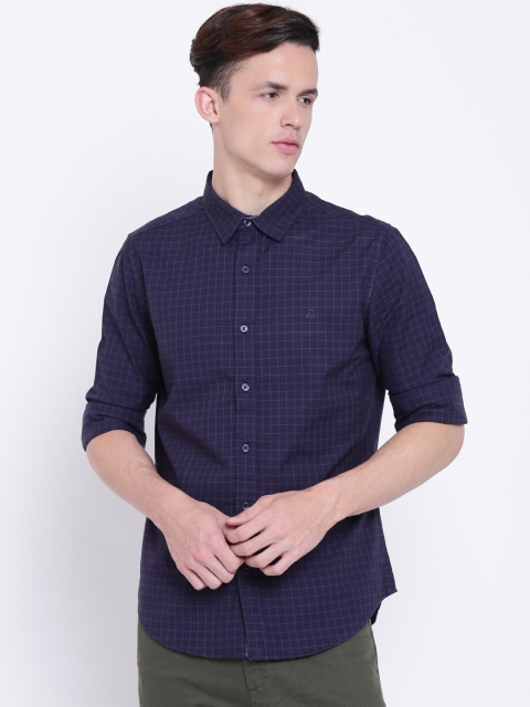 

United Colors of Benetton Men Purple Slim Fit Checked Casual Shirt