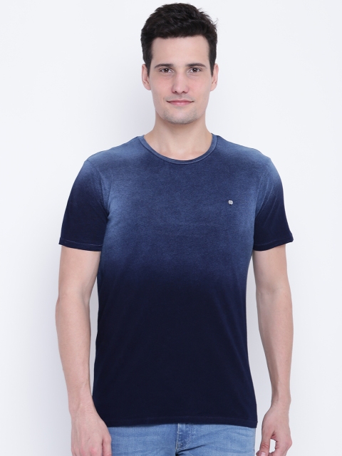 

United Colors of Benetton Men Blue Dyed Round Neck T-shirt