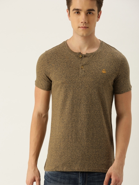 

United Colors of Benetton Men Mustard Brown Solid Henley Neck T-shirt