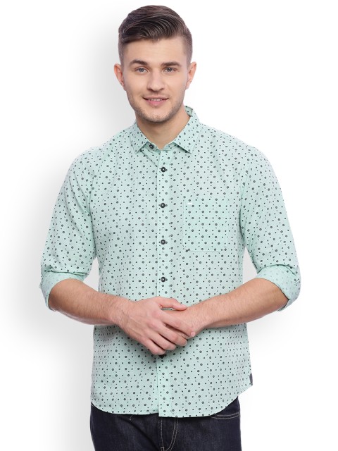 

Basics Men Green Slim Fit Printed Casual Shirt