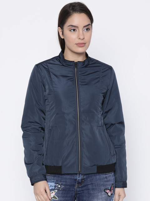 

Fort Collins Women Black Solid Quilted Jacket