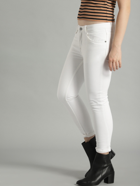 

Roadster Women White Skinny Fit Mid-Rise Clean Look Stretchable Jeans