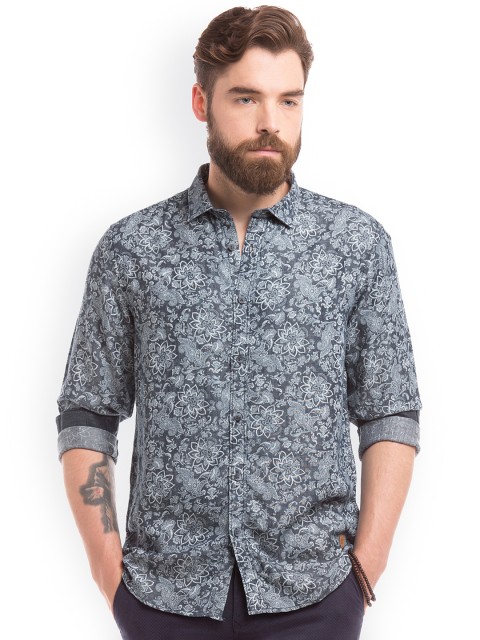 

True Blue Men Blue Slim Fit Printed Casual Shirt