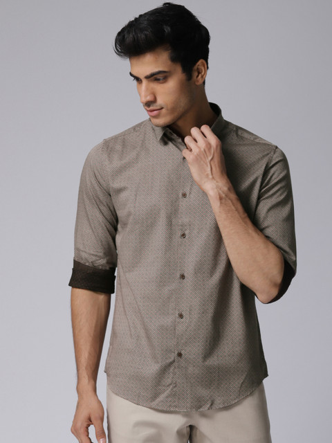 

True Blue Men Brown Slim Fit Self Design Casual Shirt