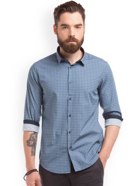 

True Blue Men Blue Slim Fit Printed Casual Shirt