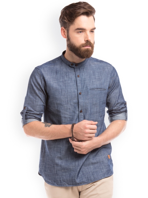 

True Blue Men Blue Slim Fit Casual Shirt