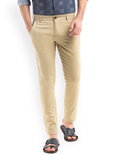 

True Blue Men Beige Slim Fit Printed Regular Trousers