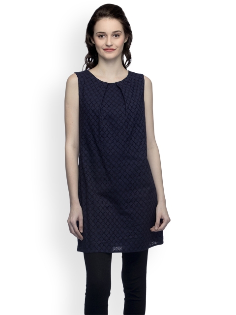 

Oxolloxo Women Navy Blue Self-Design Tunic