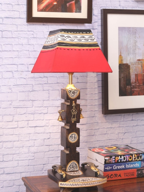 

VarEesha Red Dhokra-Warli Handpainted Wooden Table Lamp with Shade