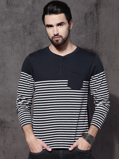 

Roadster Men Navy Striped Henley Neck T-shirt, Navy blue