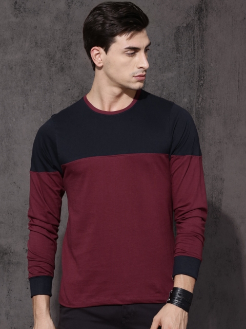 

Roadster Men Maroon Navy Colourblocked Round Neck Pure Cotton T-shirt