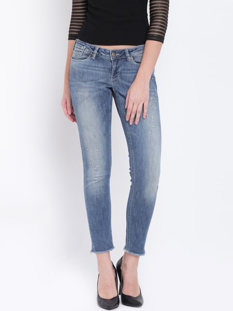 

Vero Moda Women Blue Regular Fit Mid-Rise Clean Look Stretchable Jeans