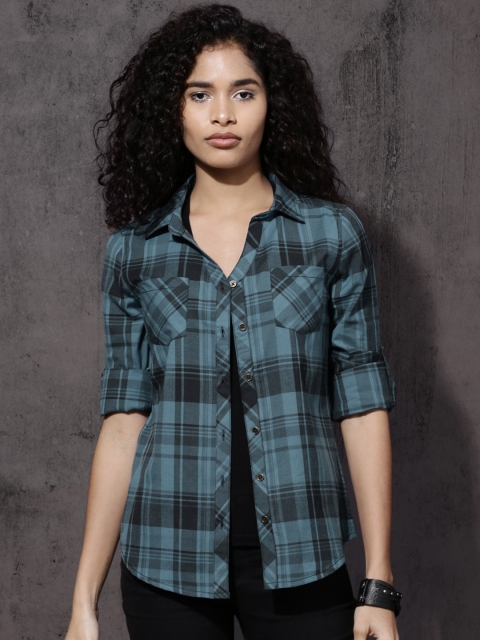 

Roadster Women Blue Slim Fit Checked Casual Shirt