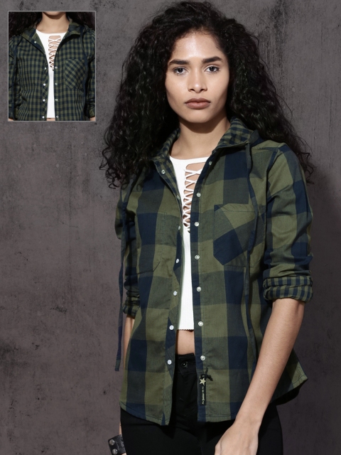 

Roadster Women Green & Navy Blue Regular Fit Checked Reversible Casual Shirt