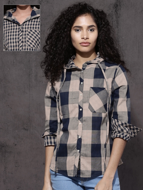 

Roadster Women Navy Blue & Beige Reversible Checked Casual Shirt