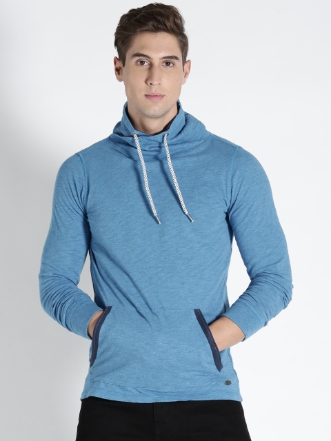 

s.Oliver Men Blue Solid Sweatshirt