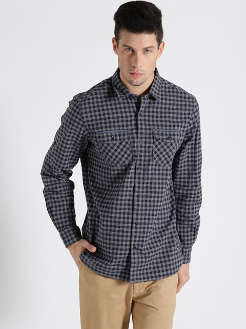 

s.Oliver Men Grey & Navy Checked Casual Shirt