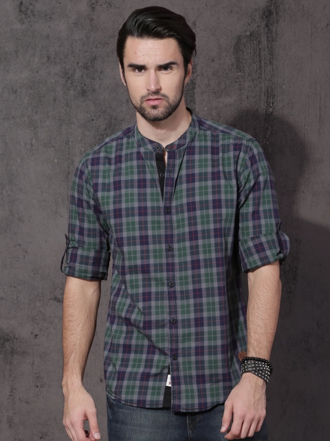 

Roadster Men Grey & Navy Blue Slim Fit Checked Casual Shirt