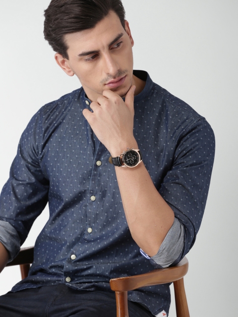 

INVICTUS Men Blue Slim Fit Self Design Casual Shirt