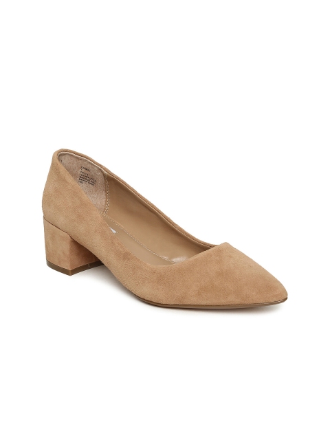 

Steve Madden Women Tan Brown Suede Solid Pumps