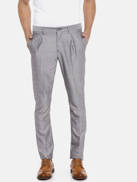 

INVICTUS Men Grey Slim Fit Self Design Regular Trousers
