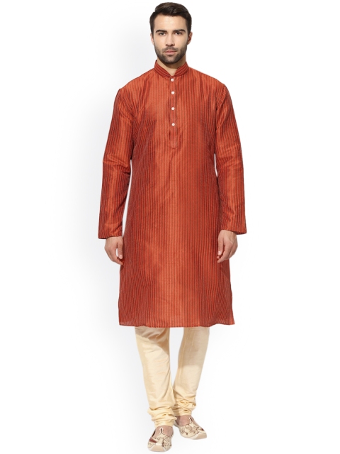 

KISAH Men Rust & Cream Self Design Kurta with Churidar